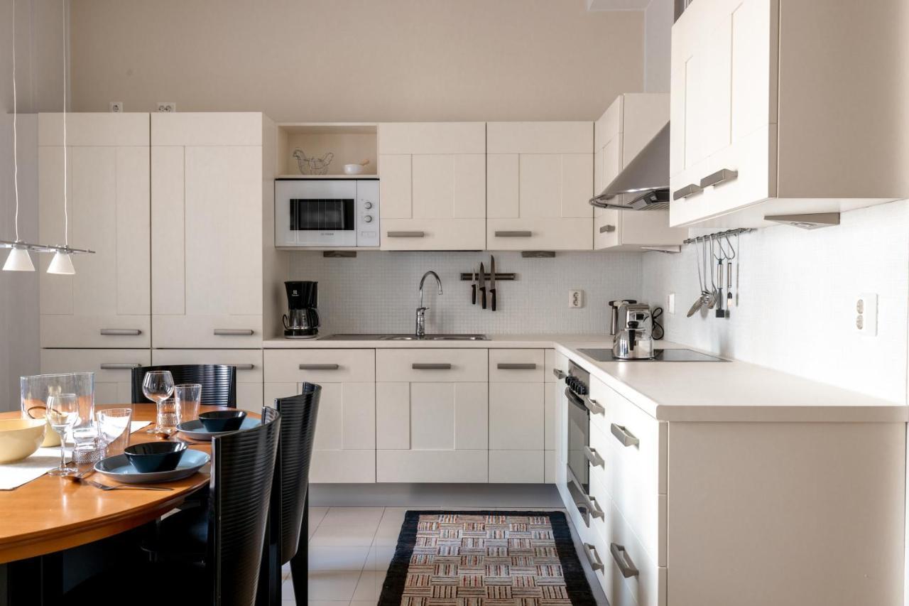 2Ndhomes Helsinki Center 2Br 103 M2 Deluxe Apartment With Sauna And Balcony Exterior photo